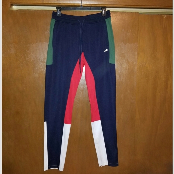akoo track pants